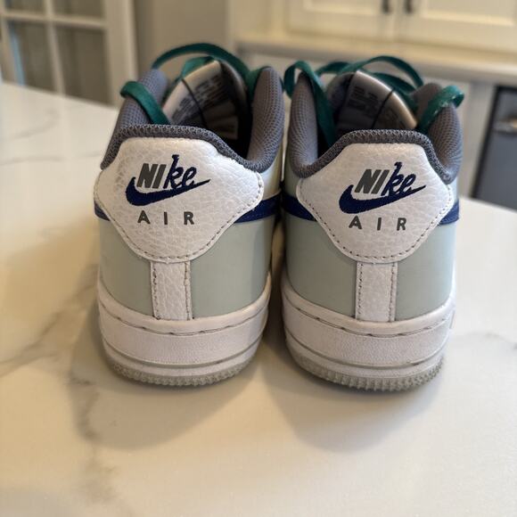Nike Air Force 1 '07 LV8 Low Split - Light Silver Deep Royal Boys Youth Sz 5.5 - Picture 5 of 10